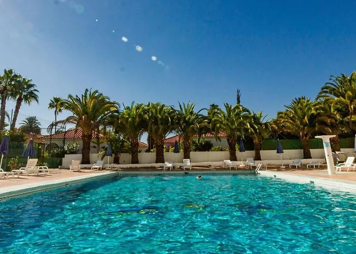 Seaview Friendly Holiday Home 8