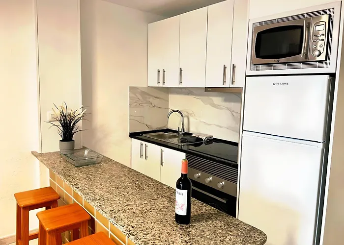 Seaview Friendly Holiday Home 1